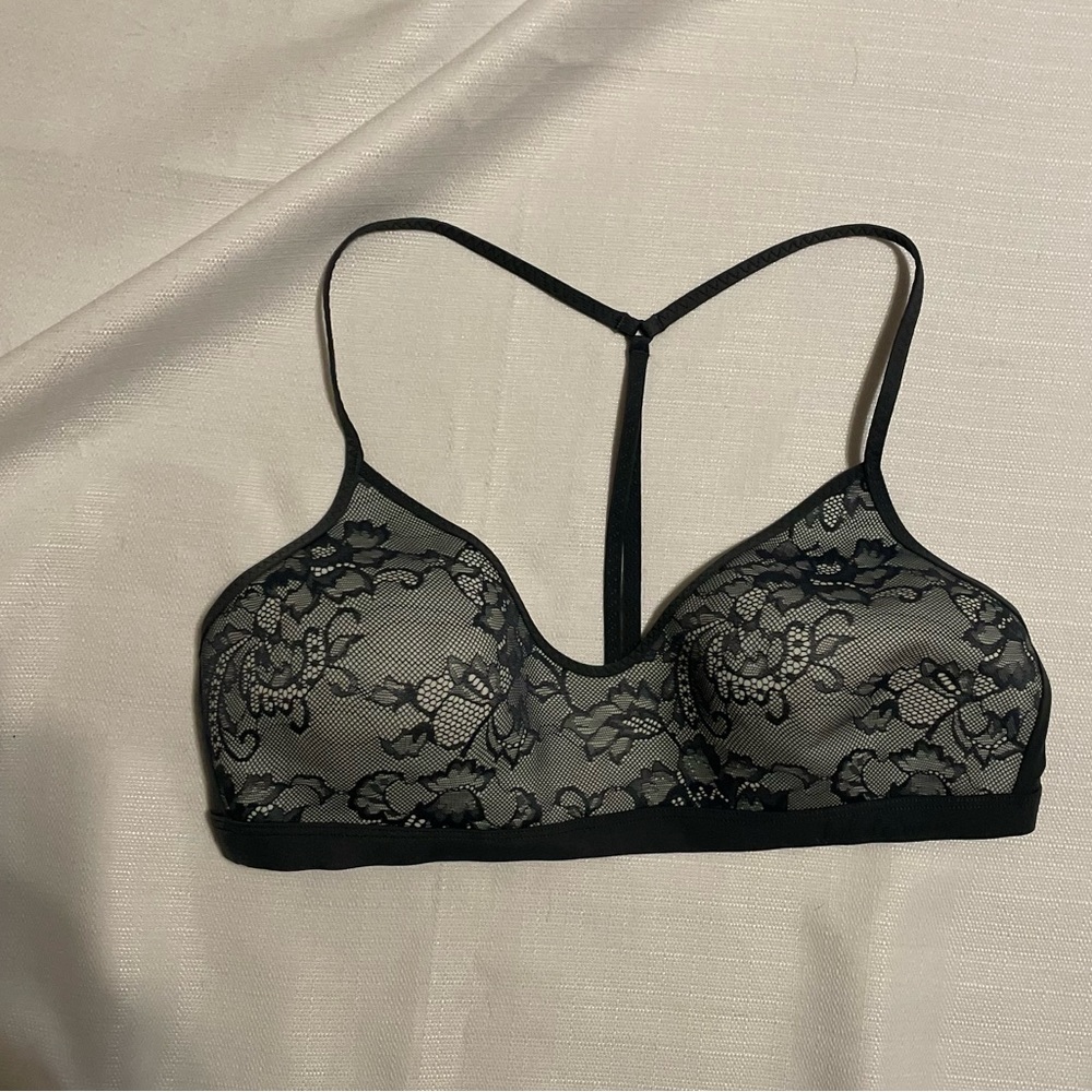 Lululemon training bra